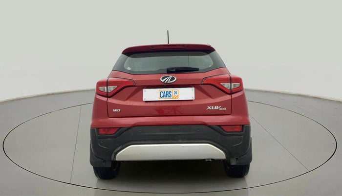 2019 Mahindra XUV300 W8 1.2 PETROL, Petrol, Manual, 31,640 km, Back/Rear