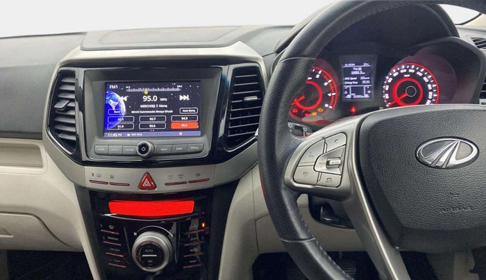 2019 Mahindra XUV300 W8 1.2 PETROL, Petrol, Manual, 31,640 km, Air Conditioner