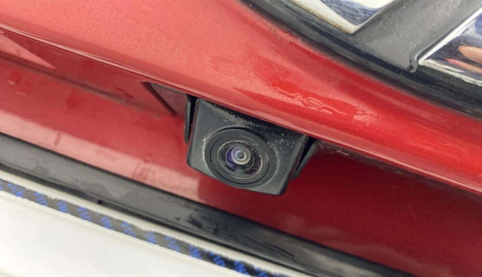 2019 Mahindra XUV300 W8 1.2 PETROL, Petrol, Manual, 31,640 km, Parking Camera