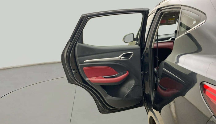 2022 MG ASTOR SAVVY 1.5 CVT S RED, Petrol, Automatic, 32,138 km, LHS Rear Door