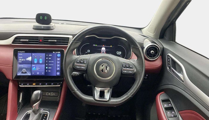 2022 MG ASTOR SAVVY 1.5 CVT S RED, Petrol, Automatic, 32,138 km, Steering Wheel Close Up