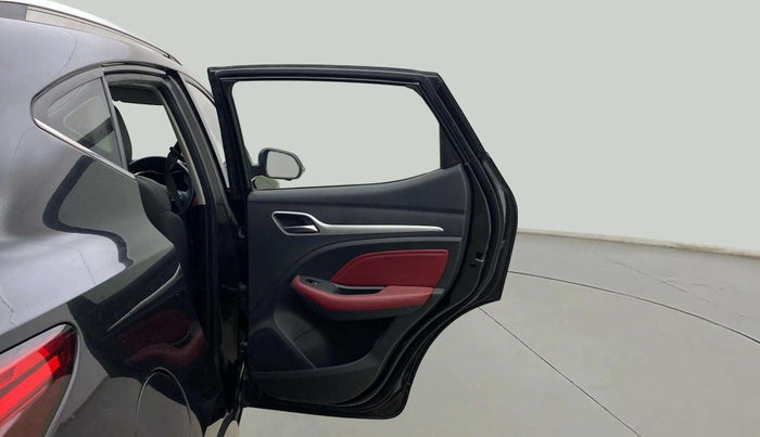 2022 MG ASTOR SAVVY 1.5 CVT S RED, Petrol, Automatic, 32,138 km, RHS Rear Door