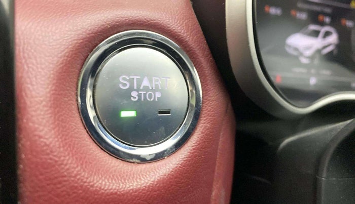 2022 MG ASTOR SAVVY 1.5 CVT S RED, Petrol, Automatic, 32,138 km, Keyless Start/ Stop Button