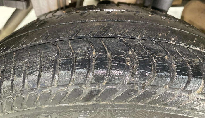 2015 Maruti Alto K10 VXI, Petrol, Manual, 55,195 km, Right Rear Tyre Tread