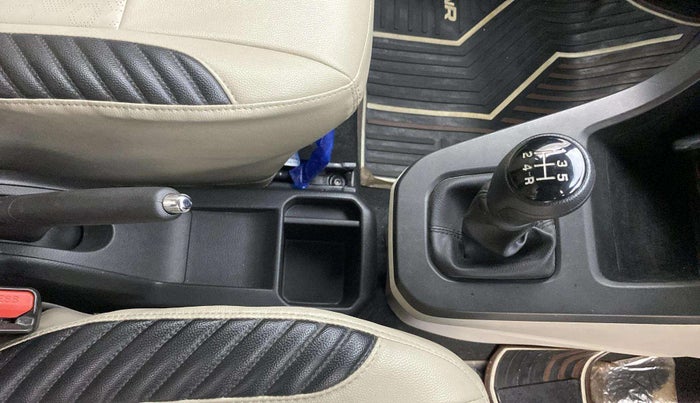 2023 Maruti New Wagon-R VXI 1.0, Petrol, Manual, 30,392 km, Gear Lever