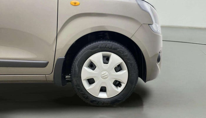 2023 Maruti New Wagon-R VXI 1.0, Petrol, Manual, 30,392 km, Right Front Tyre Tread