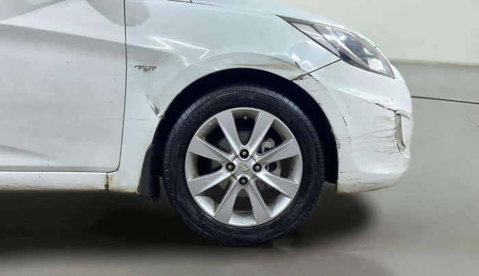 2013 Hyundai Verna FLUIDIC 1.6 VTVT SX, Petrol, Manual, 82,589 km, Right Front Wheel