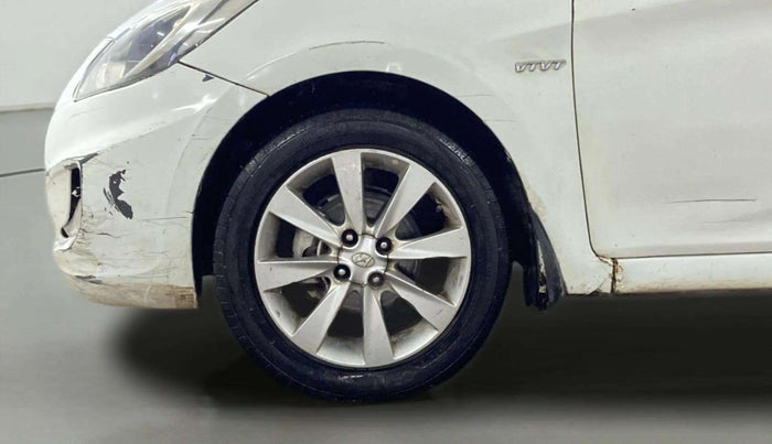 2013 Hyundai Verna FLUIDIC 1.6 VTVT SX, Petrol, Manual, 82,589 km, Left Front Wheel