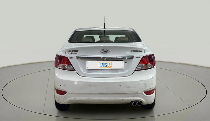 2013 Hyundai Verna FLUIDIC 1.6 VTVT SX, Petrol, Manual, 82,589 km, Back/Rear