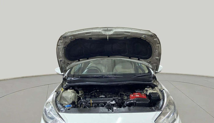 2013 Hyundai Verna FLUIDIC 1.6 VTVT SX, Petrol, Manual, 82,589 km, Open Bonet