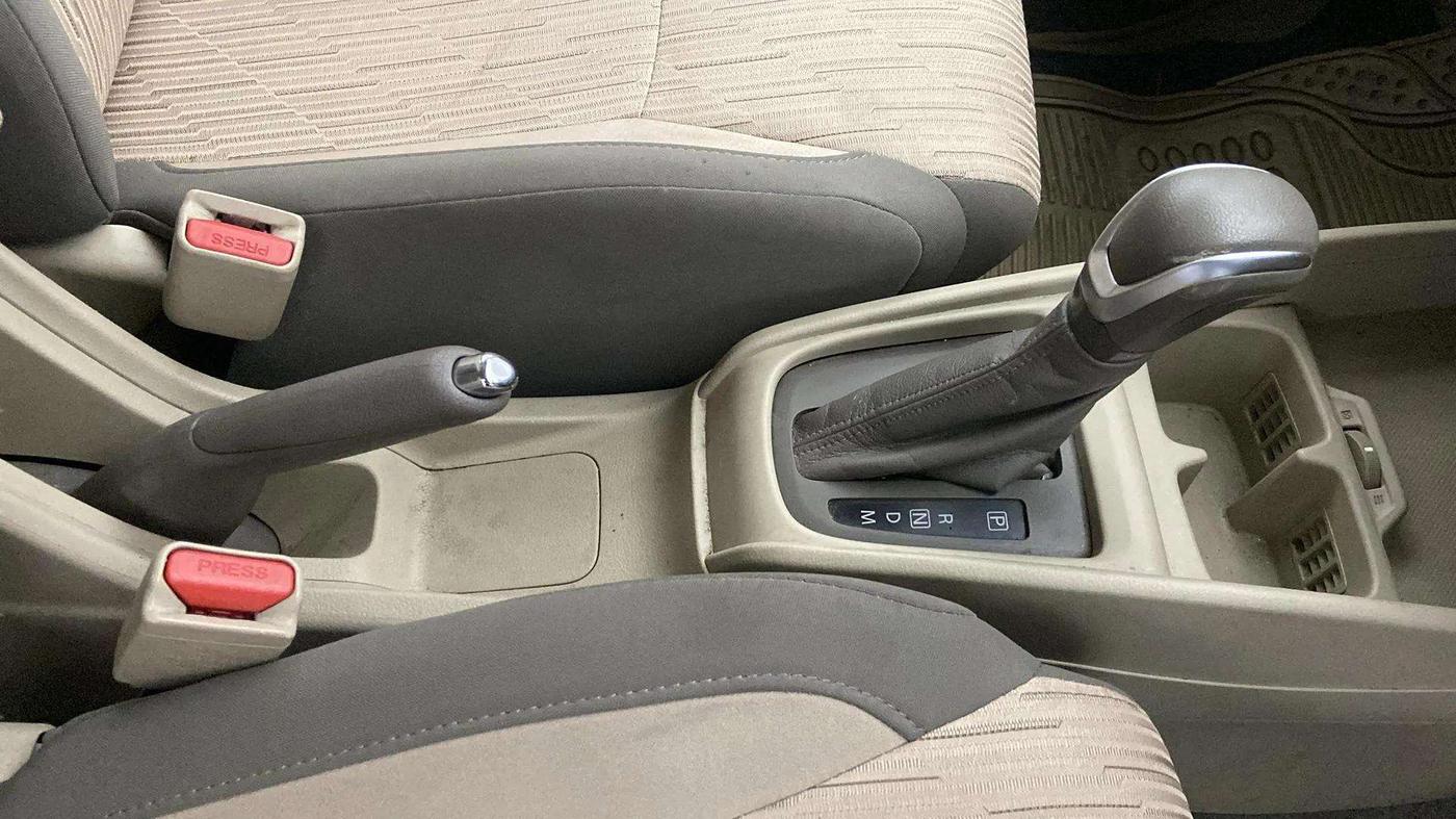 2022 Maruti Ertiga ZXI+ AT SHVS, Petrol, Automatic, 13,890 km, Gear Lever