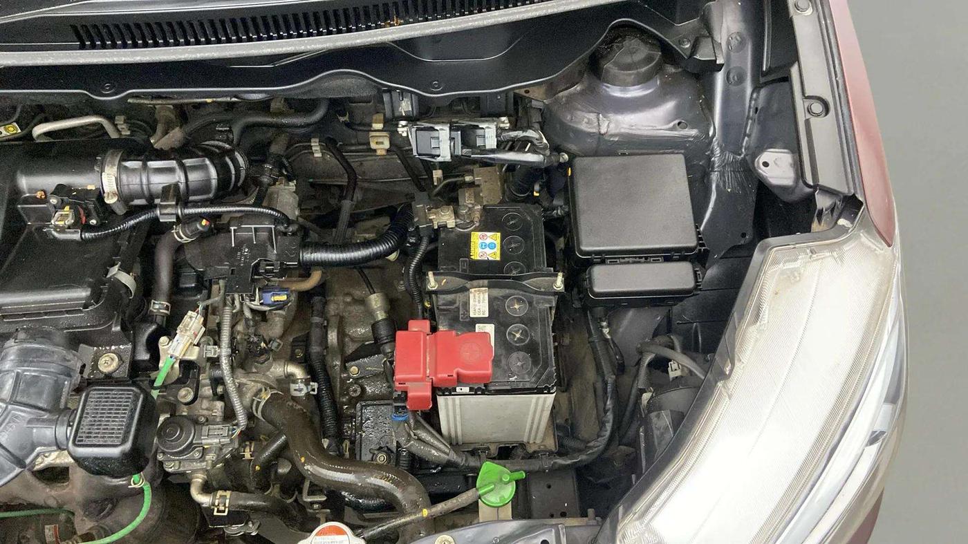 2022 Maruti Ertiga ZXI+ AT SHVS, Petrol, Automatic, 13,890 km, Engine View - Left