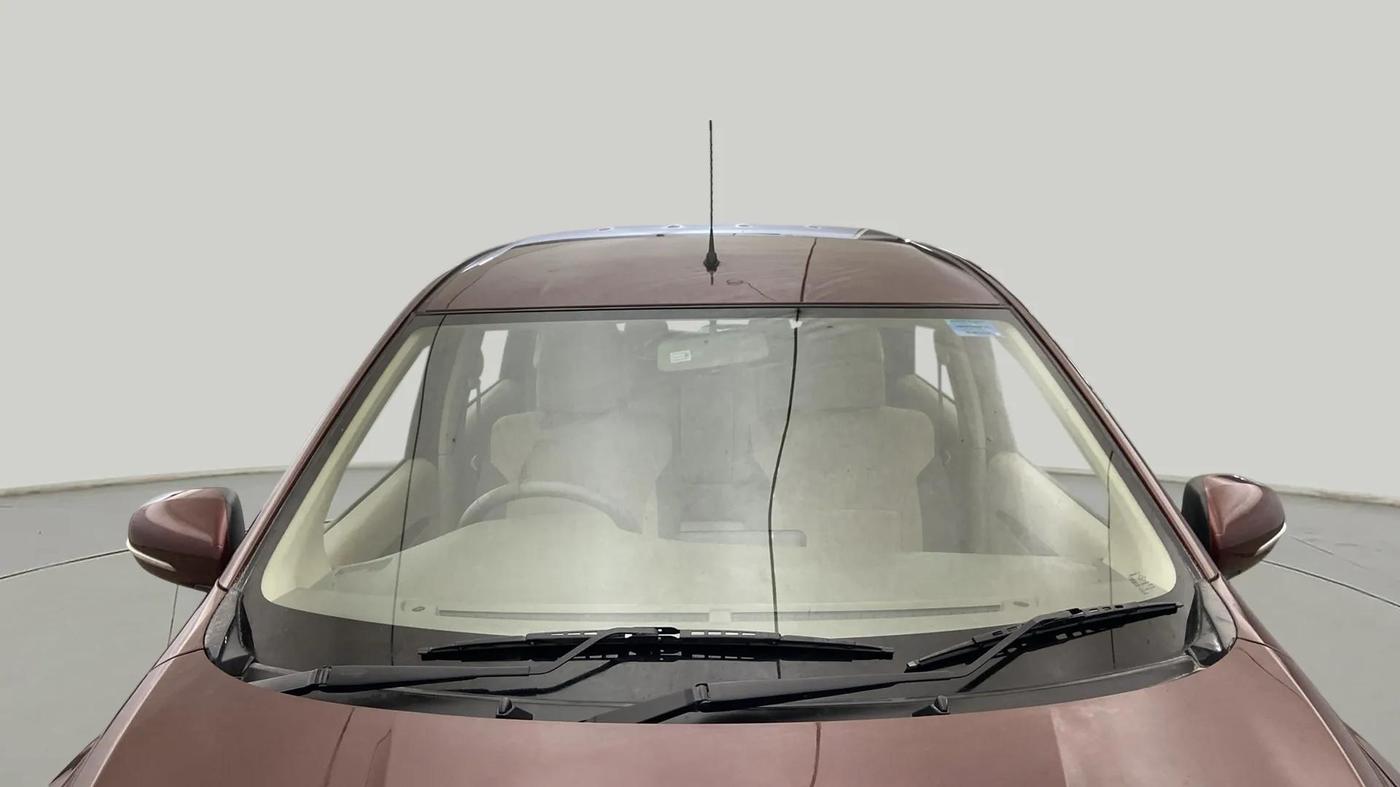 2022 Maruti Ertiga ZXI+ AT SHVS, Petrol, Automatic, 13,890 km, Front Windshield