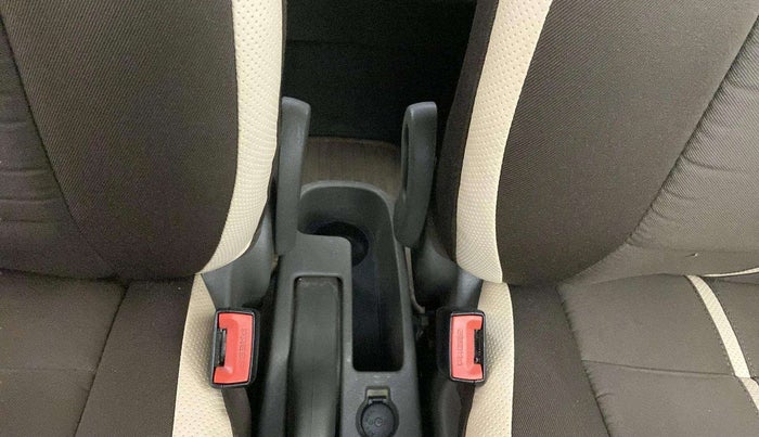 2012 Hyundai i10 MAGNA 1.2, Petrol, Manual, 34,897 km, Driver Side Adjustment Panel