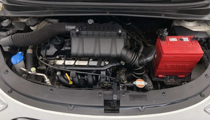 2012 Hyundai i10 MAGNA 1.2, Petrol, Manual, 34,897 km, Engine View