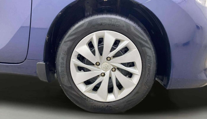 2022 Toyota Glanza E, Petrol, Manual, 26,569 km, Right Front Wheel