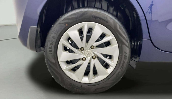 2022 Toyota Glanza E, Petrol, Manual, 26,569 km, Right Rear Wheel