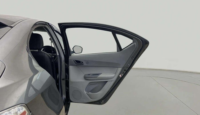 2023 Tata TIGOR XM CNG, CNG, Manual, 34,634 km, RHS Rear Door