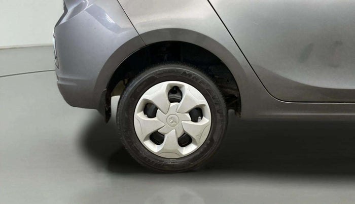 2023 Tata TIGOR XM CNG, CNG, Manual, 34,634 km, Right Rear Wheel