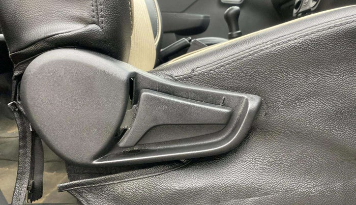 2022 Maruti Alto K10 VXI PLUS, Petrol, Manual, 7,455 km, Driver Side Adjustment Panel