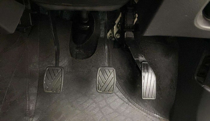 2022 Maruti Alto K10 VXI PLUS, Petrol, Manual, 7,455 km, Pedals