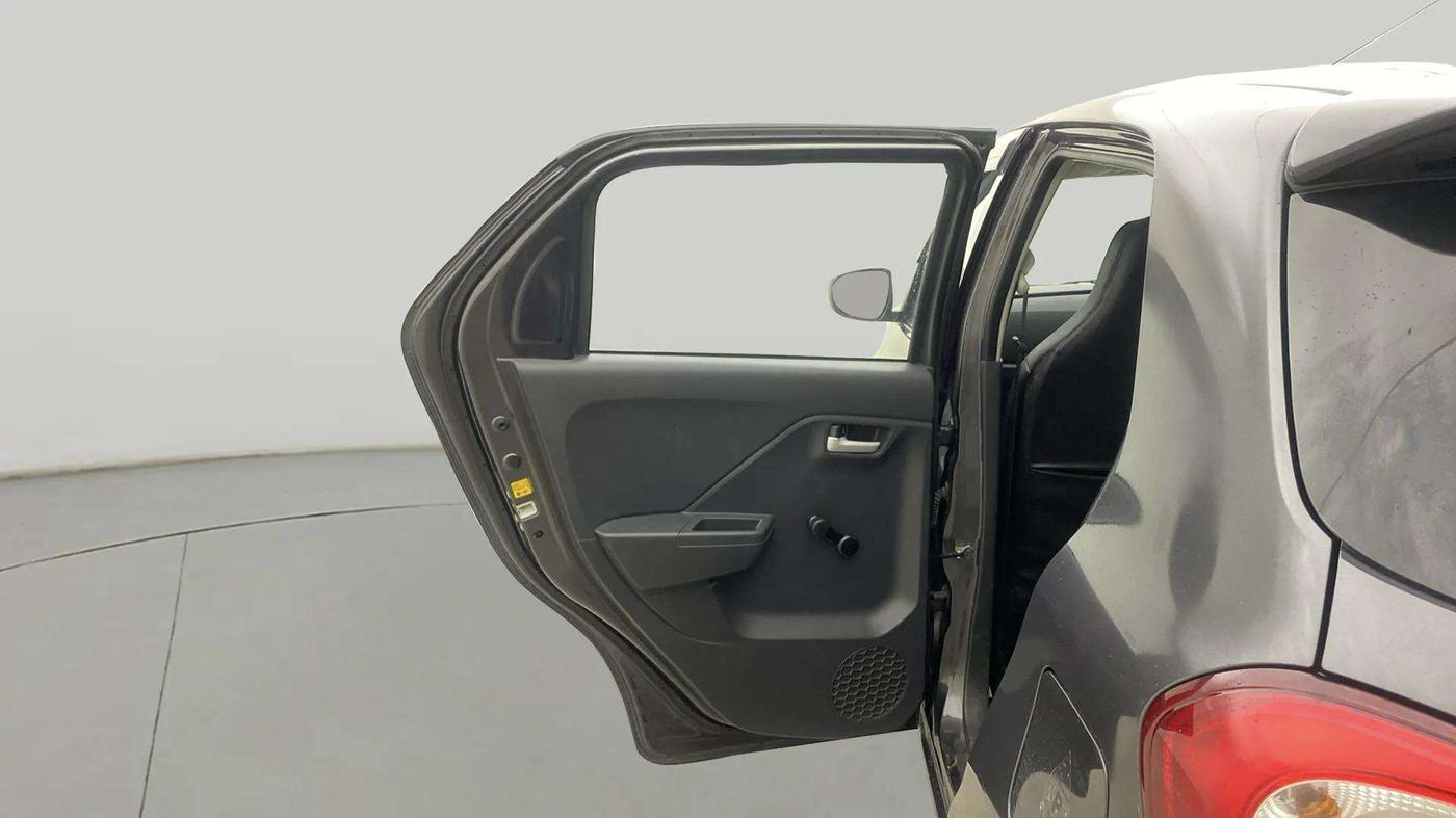 2022 Maruti Alto K10 VXI PLUS, Petrol, Manual, 7,514 km, LHS Rear Door