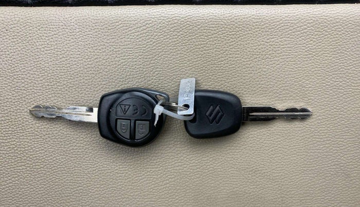 2022 Maruti Alto K10 VXI PLUS, Petrol, Manual, 7,455 km, Key Close Up