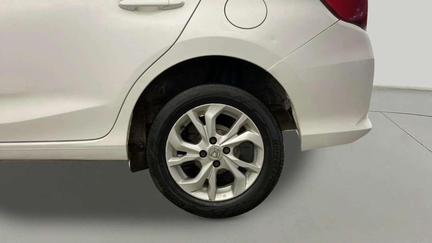 2021 Honda Amaze 1.5L I-DTEC S, Diesel, Manual, 55,531 km, Left Rear Wheel
