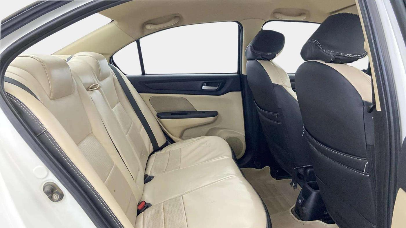 2021 Honda Amaze 1.5L I-DTEC S, Diesel, Manual, 55,531 km, Right Side Rear Door Cabin