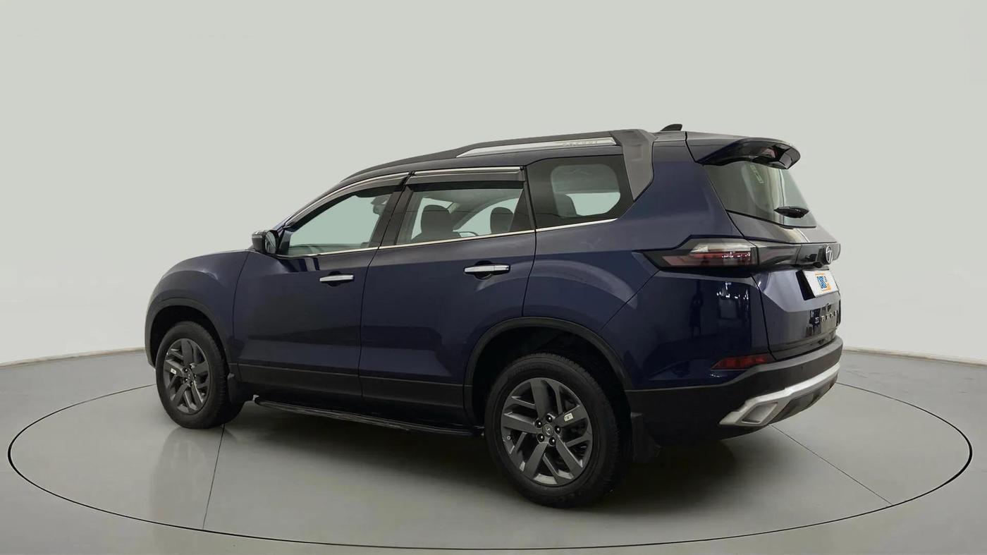 2023 Tata Safari XZ PLUS 2.0L RED DARK EDITION 7 STR MT, Diesel, Manual, 37,922 km, Left Back Diagonal