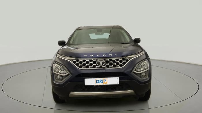 2023 Tata Safari XZ PLUS 2.0L RED DARK EDITION 7 STR MT, Diesel, Manual, 37,922 km, Front