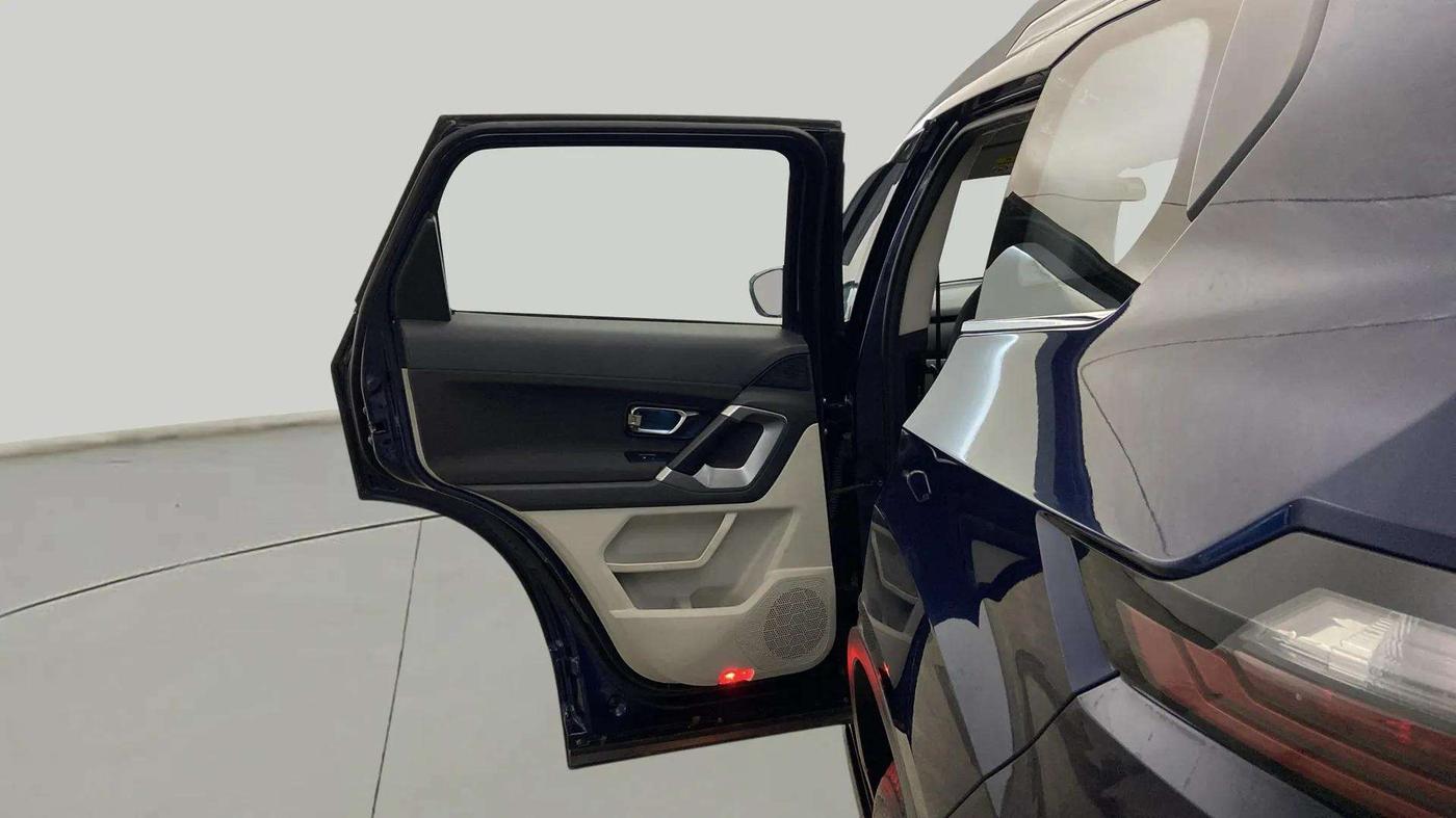 2023 Tata Safari XZ PLUS 2.0L RED DARK EDITION 7 STR MT, Diesel, Manual, 37,922 km, LHS Rear Door
