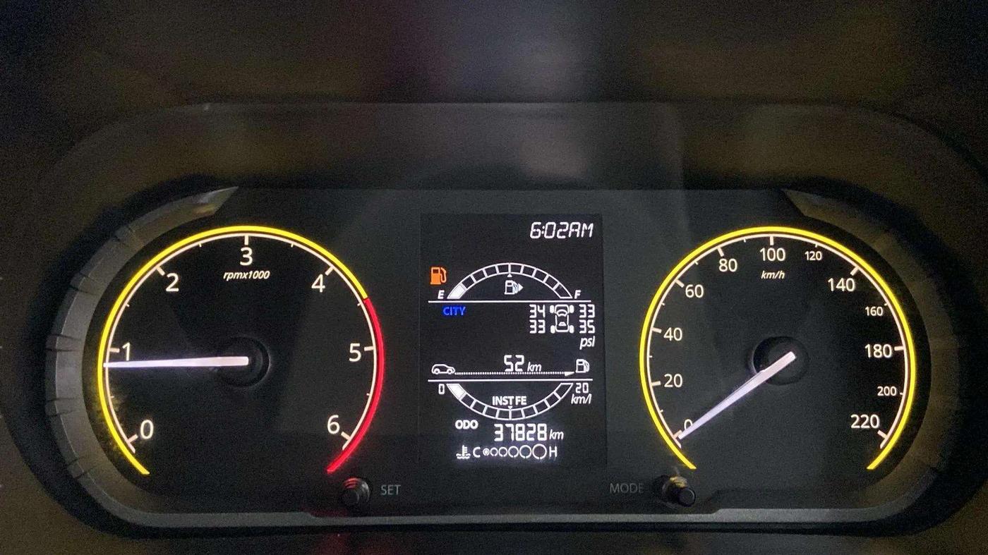 2023 Tata Safari XZ PLUS 2.0L RED DARK EDITION 7 STR MT, Diesel, Manual, 37,922 km, Odometer Image