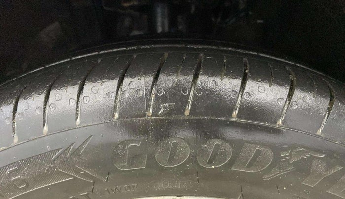 2019 Maruti Baleno ZETA PETROL 1.2, Petrol, Manual, 85,592 km, Left Front Tyre Tread