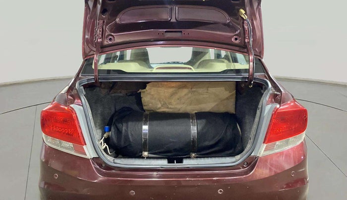 2013 Honda Amaze 1.2L I-VTEC S, CNG, Manual, 54,685 km, Boot Inside