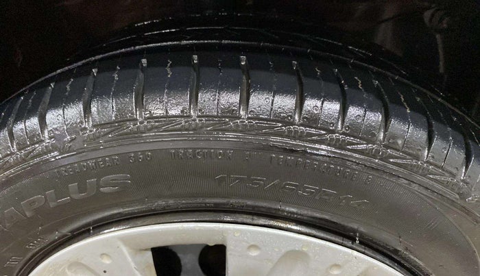 2013 Honda Amaze 1.2L I-VTEC S, CNG, Manual, 54,685 km, Right Front Tyre Tread