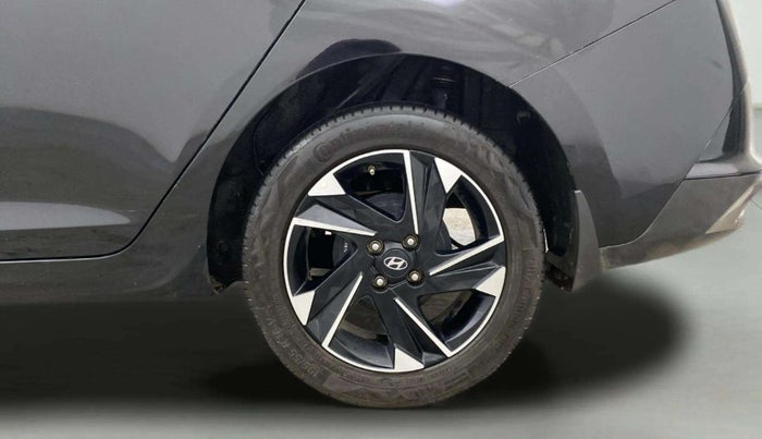 2021 Hyundai Verna SX (O) 1.5 VTVT IVT, Petrol, Automatic, 76,367 km, Left Rear Wheel