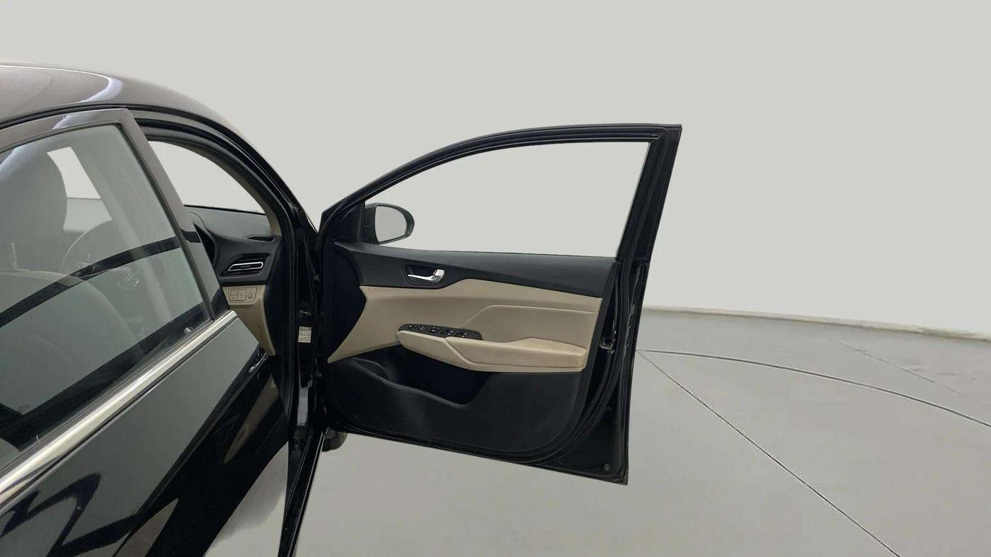 2021 Hyundai Verna SX (O) 1.5 VTVT IVT, Petrol, Automatic, 77,085 km, RHS Front Door