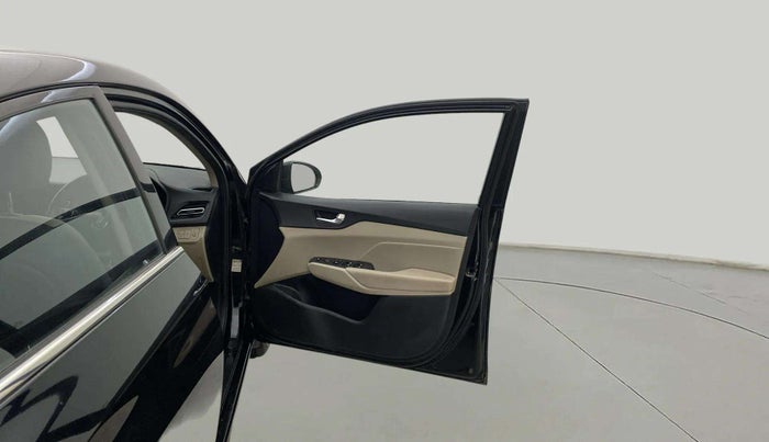 2021 Hyundai Verna SX (O) 1.5 VTVT IVT, Petrol, Automatic, 76,367 km, RHS Front Door