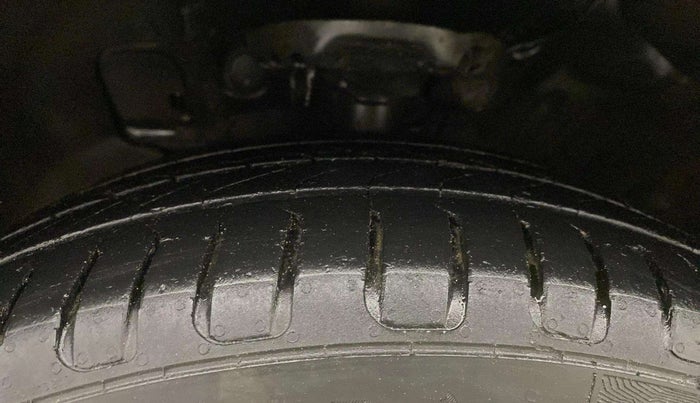 2021 Hyundai Verna SX (O) 1.5 VTVT IVT, Petrol, Automatic, 76,367 km, Left Front Tyre Tread