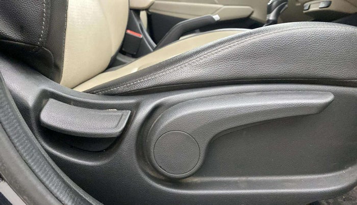 2021 Hyundai Verna SX (O) 1.5 VTVT IVT, Petrol, Automatic, 76,367 km, Driver Side Adjustment Panel