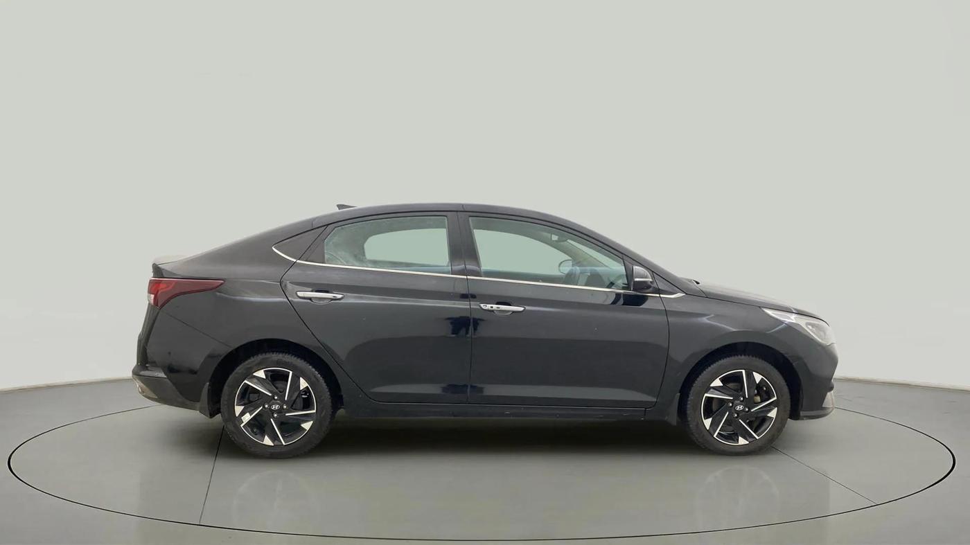 2021 Hyundai Verna SX (O) 1.5 VTVT IVT, Petrol, Automatic, 77,085 km, Right Side View