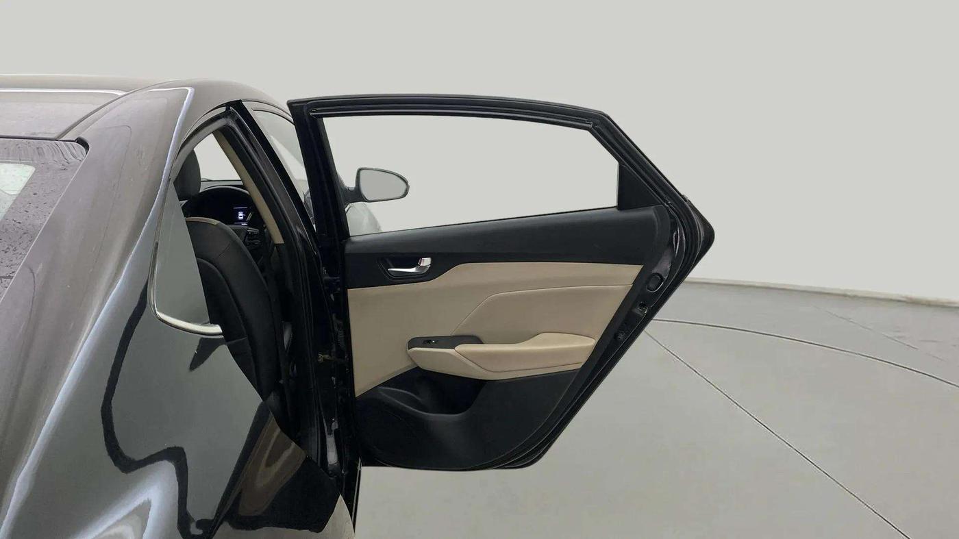 2021 Hyundai Verna SX (O) 1.5 VTVT IVT, Petrol, Automatic, 77,085 km, RHS Rear Door