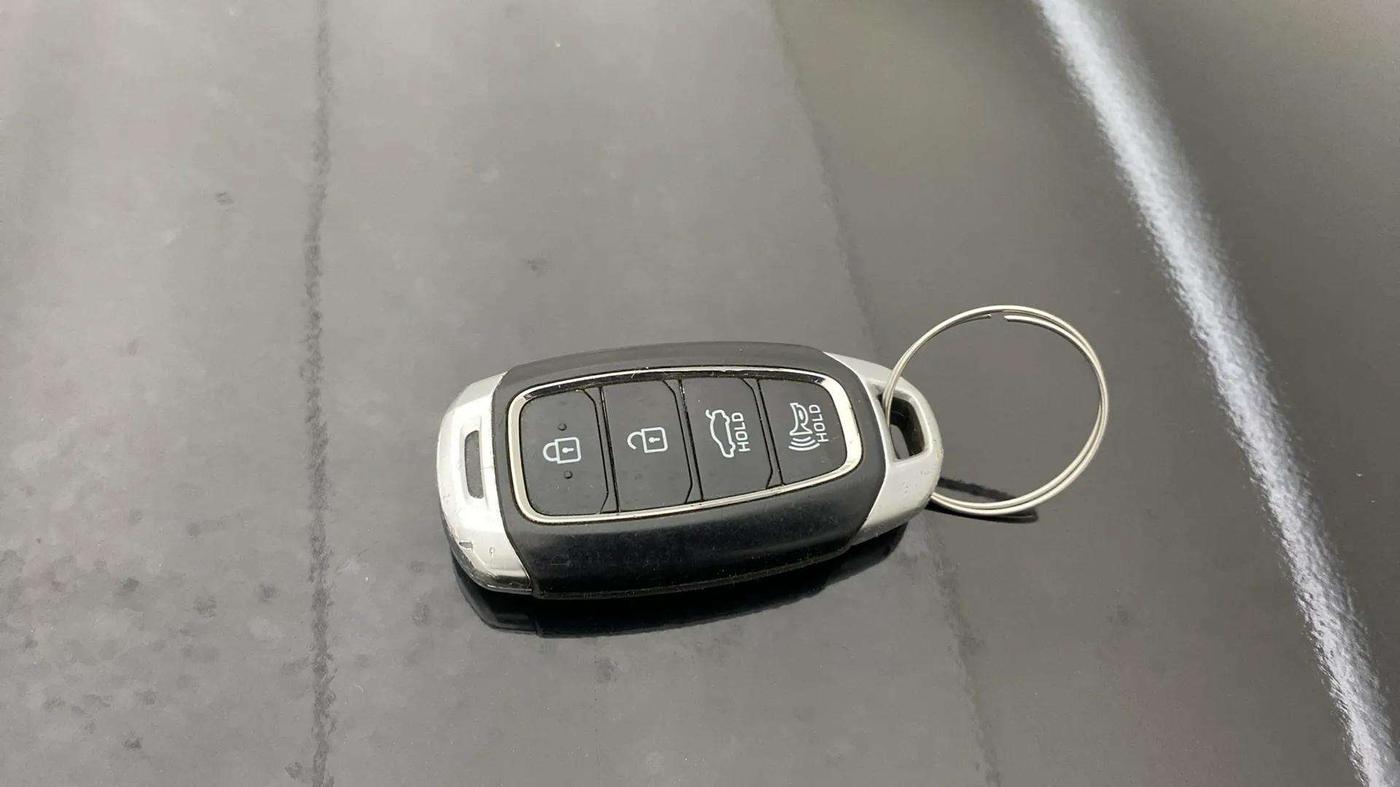2021 Hyundai Verna SX (O) 1.5 VTVT IVT, Petrol, Automatic, 77,085 km, Key Close Up