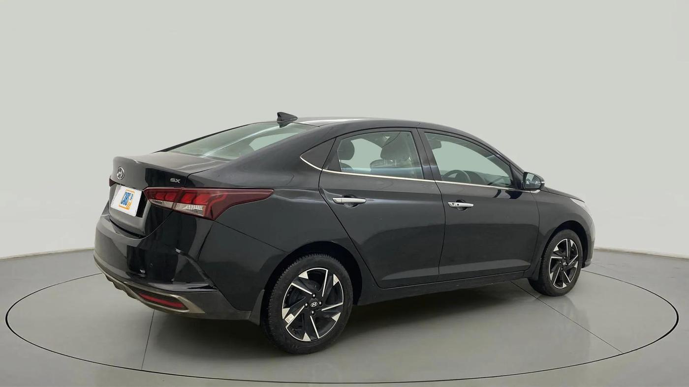 2021 Hyundai Verna SX (O) 1.5 VTVT IVT, Petrol, Automatic, 77,085 km, Right Back Diagonal