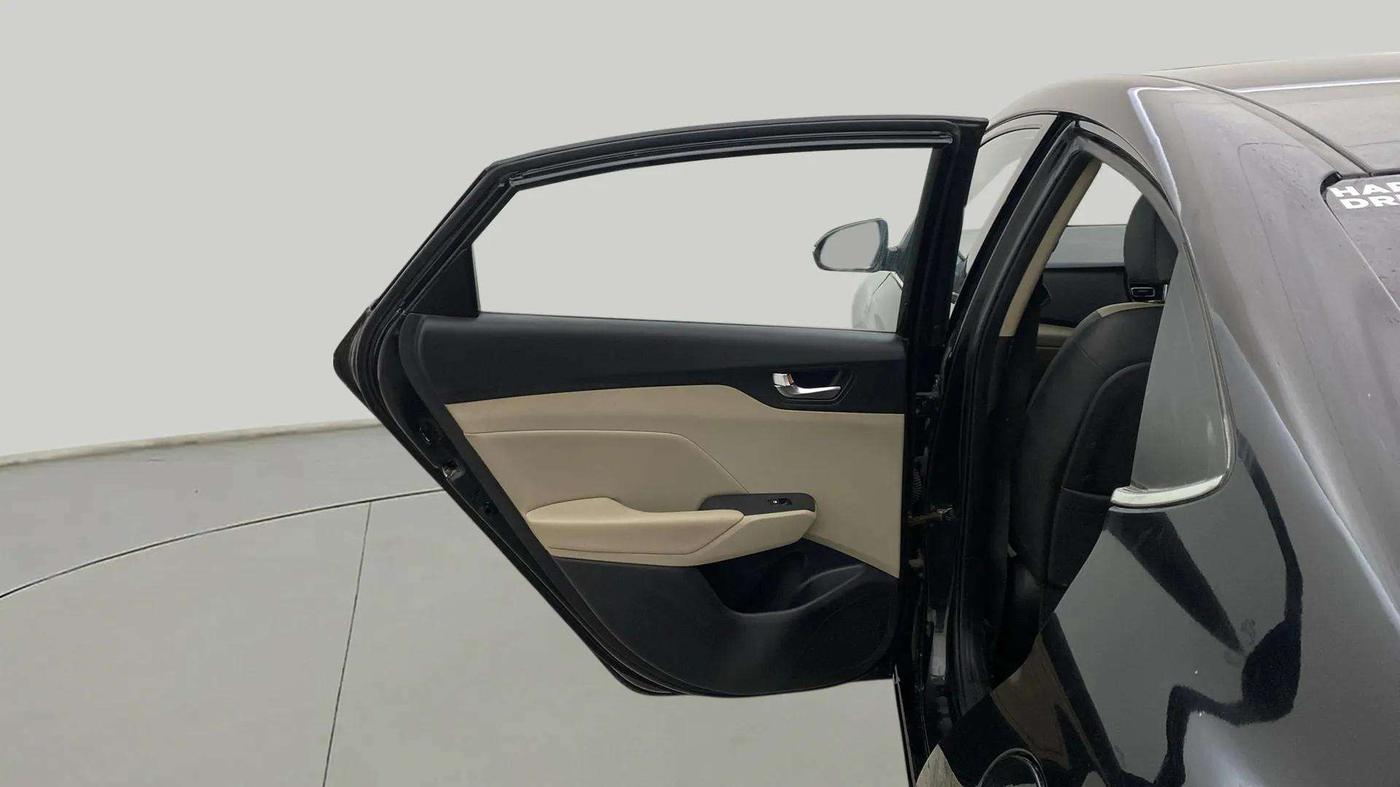 2021 Hyundai Verna SX (O) 1.5 VTVT IVT, Petrol, Automatic, 77,085 km, LHS Rear Door
