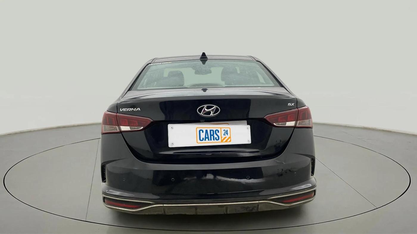 2021 Hyundai Verna SX (O) 1.5 VTVT IVT, Petrol, Automatic, 77,085 km, Back/Rear