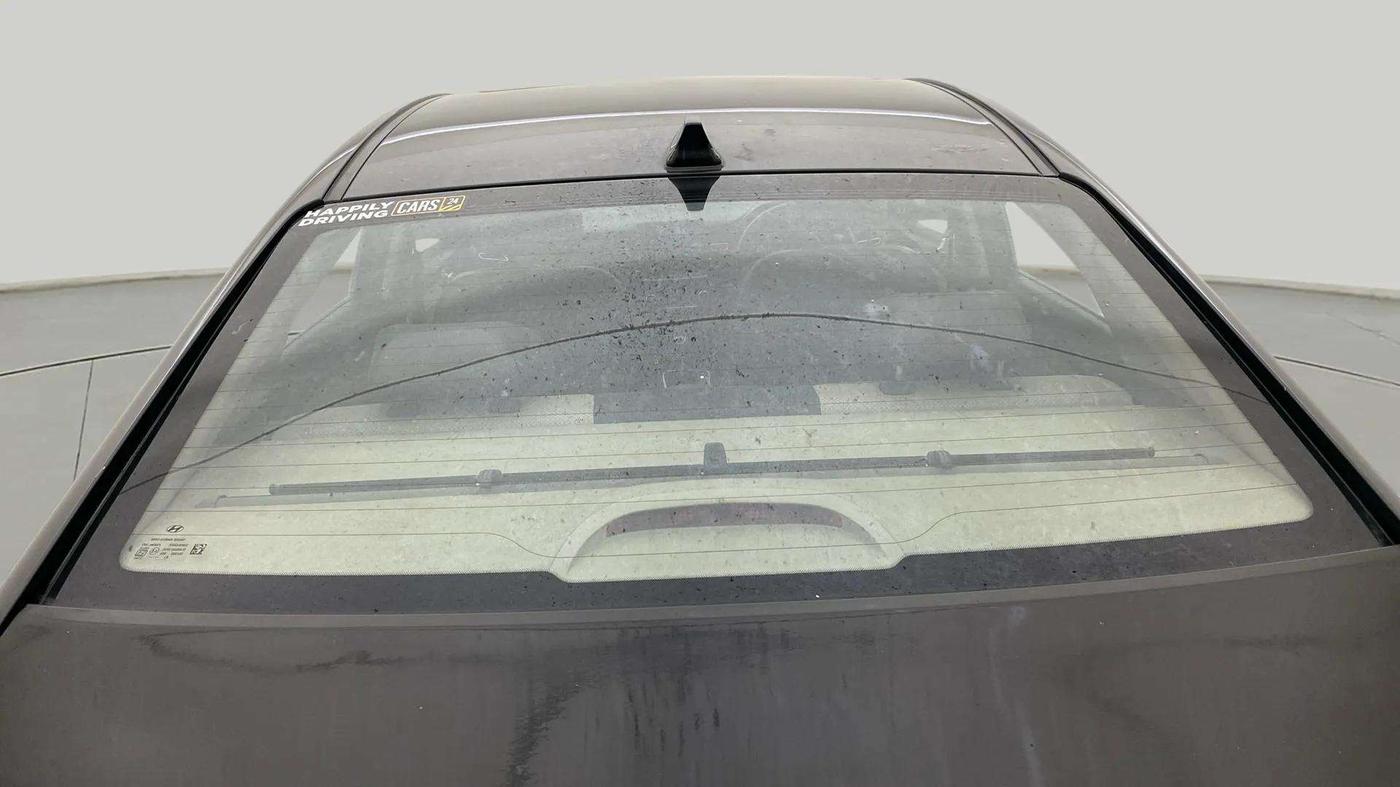 2021 Hyundai Verna SX (O) 1.5 VTVT IVT, Petrol, Automatic, 77,085 km, Rear Windshield