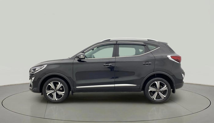 2023 MG ASTOR SHARP 1.5 MT, Petrol, Manual, 15,927 km, Left Side