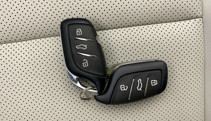 2023 MG ASTOR SHARP 1.5 MT, Petrol, Manual, 15,927 km, Key Close Up